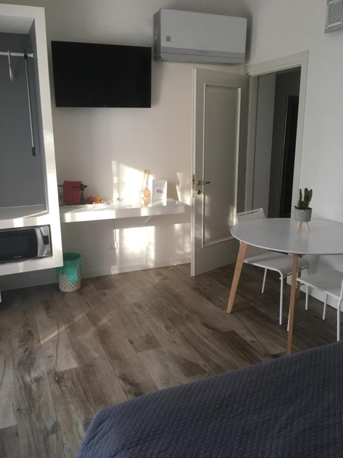 Relax & Emozioni Rooms فاليجيو سول مينشيو المظهر الخارجي الصورة