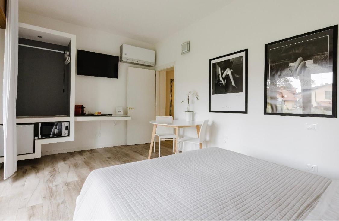 Relax & Emozioni Rooms فاليجيو سول مينشيو المظهر الخارجي الصورة