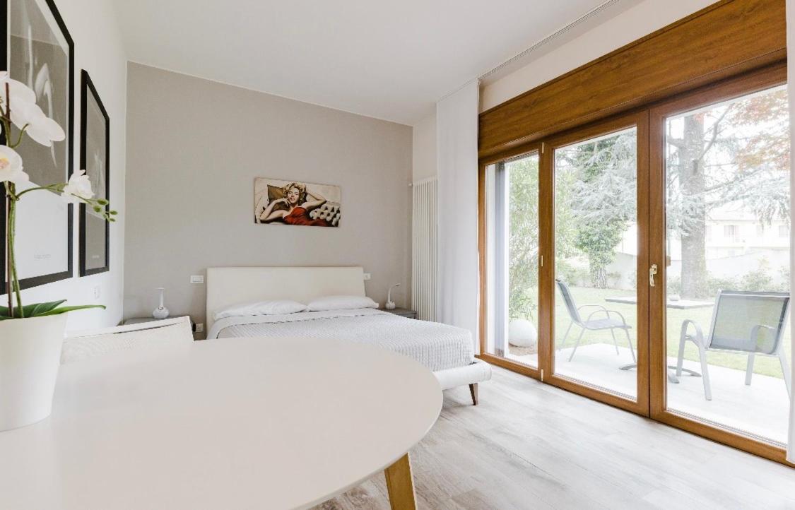 Relax & Emozioni Rooms فاليجيو سول مينشيو المظهر الخارجي الصورة